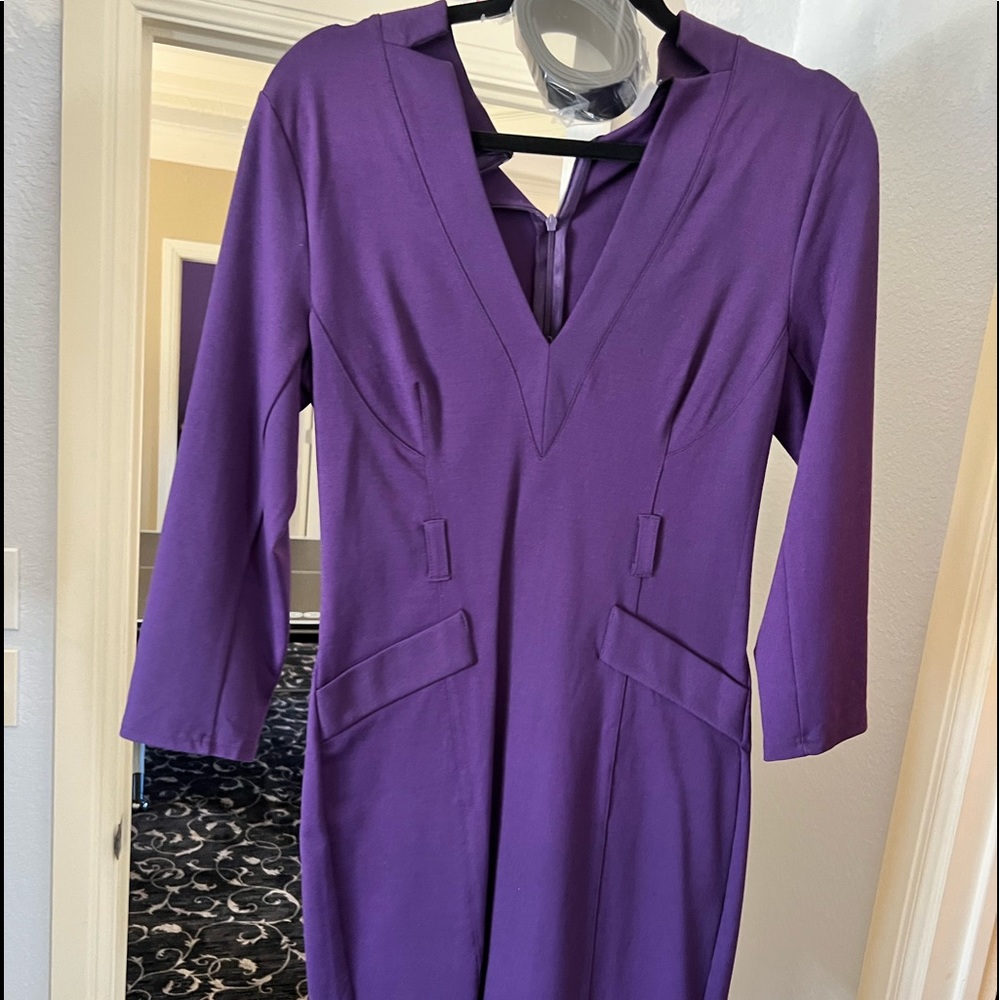 Venus dress size 8. Fitted. Perfect for work or nice dinner.
